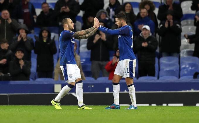 Football - 2017 2018 UEFA Europa League - Group E: Everton vs. Atalanta B.C. Sandro Ramirez of Everton celebrates scoring with Kevin Mirallas of Everton at Goodison Park. COLORSPORT LYNNE CAMERON 