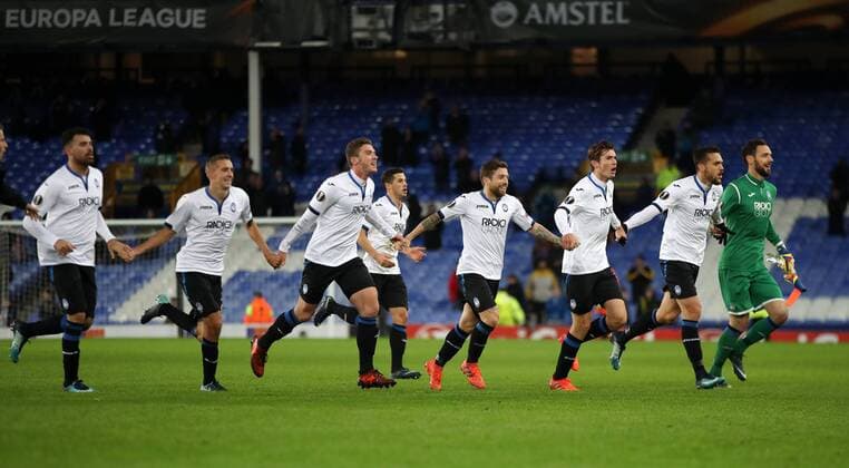 Football - 2017 2018 UEFA Europa League - Group E: Everton vs. Atalanta B.C. Atalanta players celebrate after winning the match at Goodison Park. COLORSPORT LYNNE CAMERON 