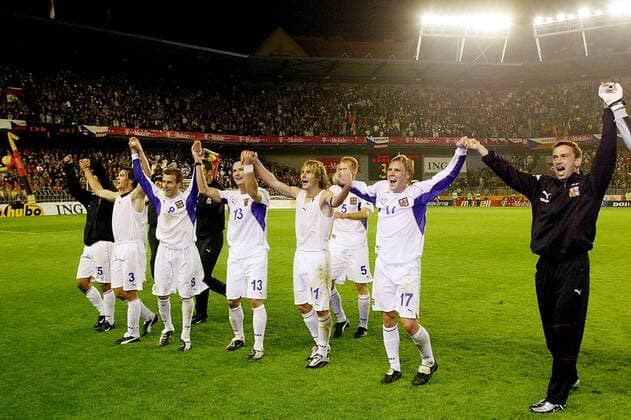 season 2003 2004 prague 10 09 2003 ek qualification tjechie nederland 3 1 joy at o a ujfalusi 3 proborsky 8 nedved 11 wk2006 world cup tjechie czech republic tjetherlands kpnw200337 football