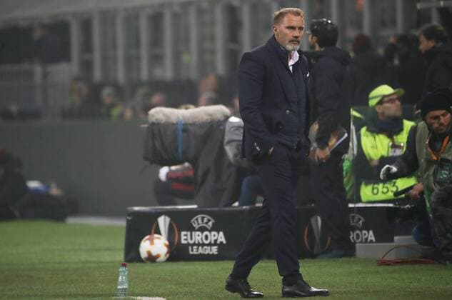 SOCCER - EL, Milan vs A.Wien MILAN,ITALY,23.NOV.17 - SOCCER - UEFA Europa League, AC Milan vs FK Austria Wien. Image shows head coach Thorsten Fink (A.Wien). GEPAxpictures xAndreasxPranter