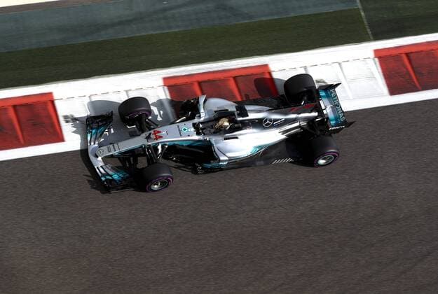 Motorsports: FIA Formula One World Championship WM Weltmeisterschaft 2017, Grand Prix of Abu Dhabi, 44 Lewis Hamilton (GBR, Mercedes AMG Petronas F1 Team), Abu Dhabi United Arab Emirates