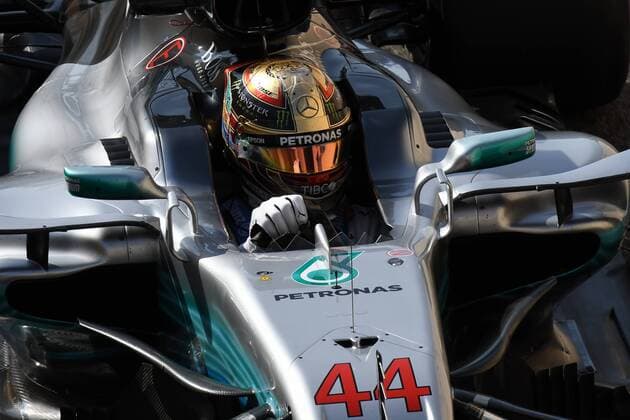 Entrenamientos libres del GP de F1 de Abu Dabi. En la imagen, Lewis Hamilton.Grand Prix of Abu Dhabi test day at Yas Marina circuit. In this picture, Lewis Hamilton.  RV RACING PRESS