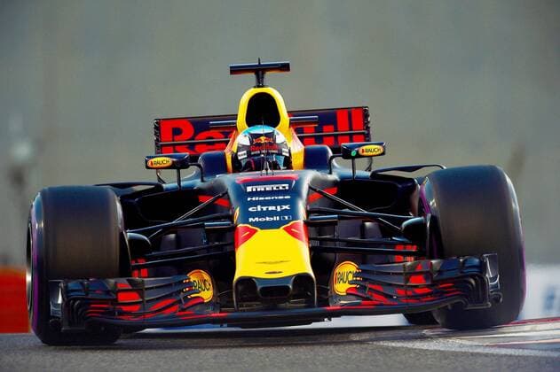 Daniel Ricciardo AUS 3 Red Bull Racing Grand Prix of ABU DHABI 2017 2nd Free Practice of Motorsport Formula 1 24 11 2017 ABU DHABI Copyright: xEIBNER JERRYxANDREx EP_JAE