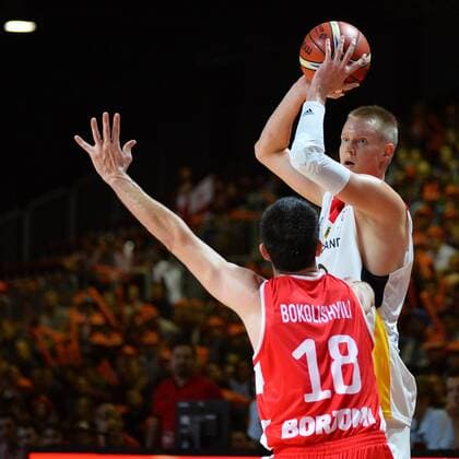 Merab Bokolishvili Georgia Li and Robin Benzing Germany re Germany vs Georgia Basketball Qualification World Cup 2019 24 11 2017 Chemnitz Copyright: xEibner-Pressefoto BertxHarzerx EP_BHR