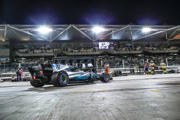 Bilder des Tages - SPORT Motorsports: FIA Formula One World Championship WM Weltmeisterschaft 2017, Grand Prix of Abu Dhabi, 77 Valtteri Bottas (FIN, Mercedes AMG Petronas F1 Team), Abu Dhabi United Arab Emirates