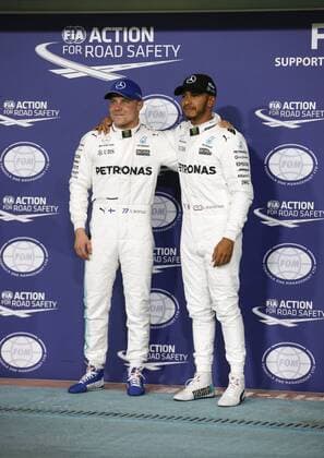 Motorsports: FIA Formula One World Championship WM Weltmeisterschaft 2017, Grand Prix of Abu Dhabi, 77 Valtteri Bottas (FIN, Mercedes AMG Petronas F1 Team), 44 Lewis Hamilton (GBR, Mercedes AMG Petronas F1 Team), Abu Dhabi United Arab Emirates