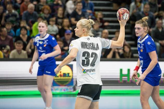 GER HB Women FSP Germany GER vs Iceland ISL 25 11 2017 Ball Games ARENA Dresden GER HB Women FSP Germany GER vs Iceland ISL im Bild Evgenija Minevskaja 32 Germany nordphotoxDostmann nph00325