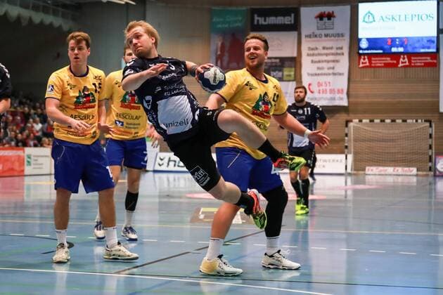 Lübeck 25 November 2017 Sport Handball Season 2017 2018 2 Bundesliga VfL Lübeck Schwartau HSG Konstanz Jump by Lauenroth Julian Nr 5 VfL Luebeck Schwartau