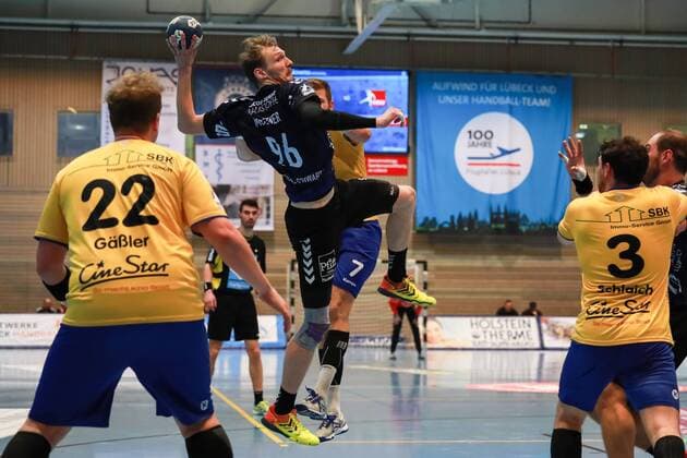 Lübeck 25 November 2017 Sport Handball Season 2017 2018 2 Bundesliga VfL Lübeck Schwartau HSG Konstanz Jump by Metzner Antonio Nr 96 VfL Luebeck Schwartau