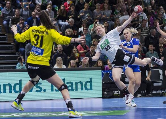 25 November 2017 Germanys Friederike Gabernatis vs. goalkeeper Hafdis Renötudottir Handball preparatory game for the World Cup December in Germany Handball World Cup Germany Iceland 32 19 in Dresden c