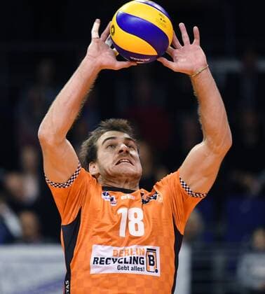Pierre Pujol BR Volleys at play BR Volleys Berlin TSV Herrsching German Volleyball League DVV Cup 2017 2018 Main Round Men Men Volleyball Germany Germany Max Schmeling Halle Berlin 25 11 2017