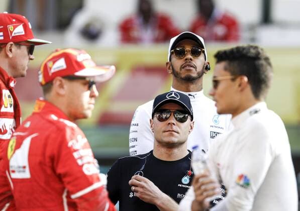 Motorsports: FIA Formula One World Championship WM Weltmeisterschaft 2017, Grand Prix of Abu Dhabi, 5 Sebastian Vettel (GER, Scuderia Ferrari), 77 Valtteri Bottas (FIN, Mercedes AMG Petronas F1 Team), 44 Lewis Hamilton (GBR, Mercedes AMG Petronas F1 Team), 94 Pascal Wehrlein (GER, Sauber F1 Team), Abu Dhabi United Arab Emirates