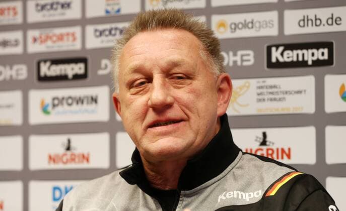 Womens Handball WM PK Leipzig 29 11 2017 Hotel Lindner GERMANYHANDBALL2017 Press Conference of the German Handball Federation two days before the Handball World Cup Women in Germany 2017 In the picture Michael Biegler national coach women