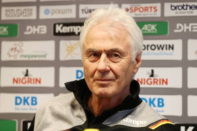 Women Handball WM PK Leipzig 29 11 2017 Hotel Lindner GERMANYHANDBALL2017 Press Conference of the German Handball Federation two days before the Handball World Cup Women in Germany 2017 In the picture Wolfgang Sommerfeld DHB Sport Director