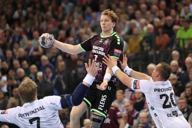 THW Kiel EHF Champions League Flensburg 29 11 17 Flensburg 29 11 17 Sport Handball VELUX EHF Champions League Season 2017 2018 Group Stage SG Flensburg Handewitt THW Kiel Simon Jeppsson SG Flensburg Handewitt 17 Rene Toft Hansen THW Kiel 07 Christian Zeitz THW Kiel 20 xmmkx