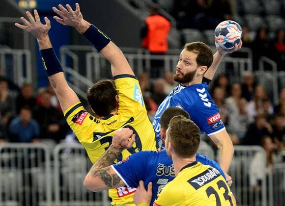 PXL_VELUX EHF Champions League, HC PPD Zagreb vs Rhein Neckar Lowen 29.11.2017., Arena Zagreb, Zagreb, Croatia - VELUX EHF Champions League, Group A, Round 10, HC PPD Zagreb vs Rhein Neckar Lowen. Damir Bicanic, Gedeon Guardiola, Hendrik Pekeler.  MarkoxPrpic PIXSELL
