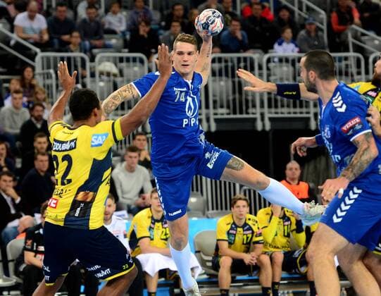 PXL_VELUX EHF Champions League, HC PPD Zagreb vs Rhein Neckar Lowen 29.11.2017., Arena Zagreb, Zagreb, Croatia - VELUX EHF Champions League, Group A, Round 10, HC PPD Zagreb vs Rhein Neckar Lowen. Mads Mensah Larsen, Mario Vuglac.  MarkoxPrpic PIXSELL