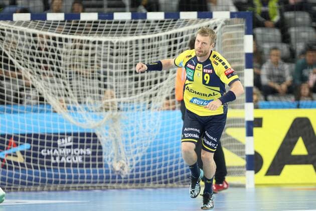 Zagreb, 29.11.2017. - Arena Zagreb hall, 2017 18 EHF Men s Champions League Group Phase. HC Prvo plinarsko drustvo (blue) - Rhein-Neckar Löwen (yellow) 30:26 SIGURDSSON Gudjon Valur (9) 
