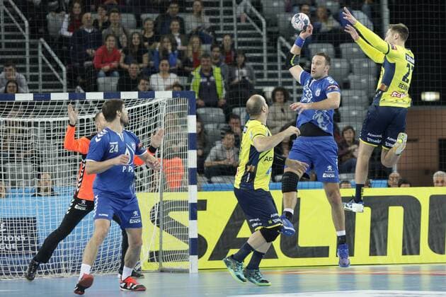 Zagreb, 29.11.2017. - Arena Zagreb hall, 2017 18 EHF Men s Champions League Group Phase. HC Prvo plinarsko drustvo (blue) - Rhein-Neckar Löwen (yellow) 30:26 Igor VORI (10) 