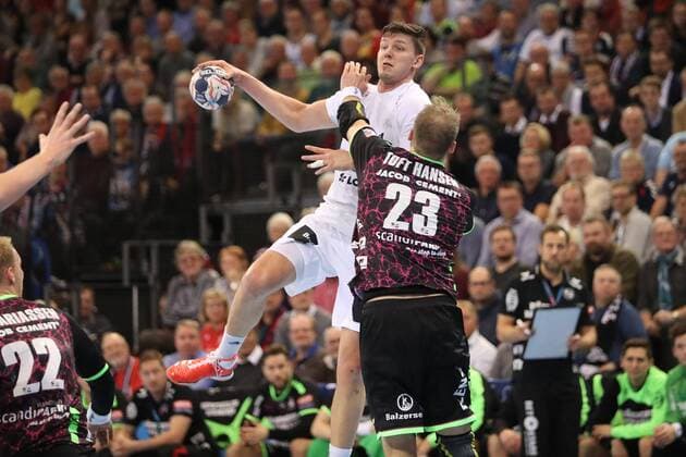 Christian Dissinger THW Kiel 15 Henrik Toft Hansen SG Flensburg Handewitt 23 Flensburg Schleswig Holstein Germany Flens Arena Copyright: xAgentur54Gradx xSpeedphotosx