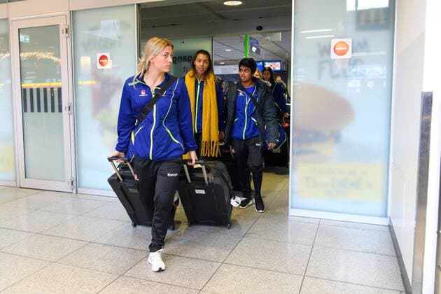 171130 Sweden Nathalie Hagman and Jamina Roberts arrive in Germany on 30 November 2017 in Stuttgart  Copyright: CARLxSANDIN BB171130CS003