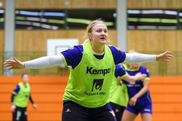 171130 Hanna Blomstrand during a training with the Swedish national team before the World Cup on 30 November 2017 in Stuttgart  Copyright: CARLxSANDIN BB171130CS016