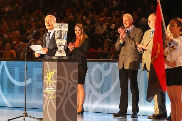 Handball World Cup Opening Ceremony Opening Ceremony 01 12 2017 23rd IHF Women s Handball World Championship Germany 2017 Arena Leipzig Opening Ceremony Handball World Cup Women Opening Ceremony Picture Hassan Moustafa Egypt Egypt IHF President President Trophy Cup Trophy Cup xjkx