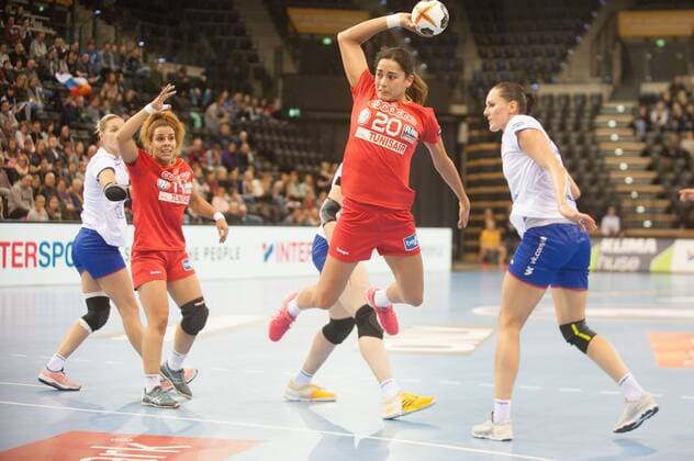 GER IHF World Cup 2017 Russia RUS vs Tunisia TUNE 02 12 2017 EWE Arena Oldenburg Germany 23 IHF World Championship 2017 Women first round Group C Russia vs Tunisia in picture Russia Tunisia Nordphotox xRojahn nph00300