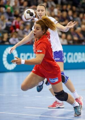 Oldenburg Niedersachsen DEU 02 12 2017 Ines Khouildi left Tunisia Club HCM RM Valcea ROM and Polina Vedekhina right Russia Club Lada Handball Womens World Cup Germany 2017 Preliminary Group C Russia vs Tunisia Handball World Championship of Women Germany