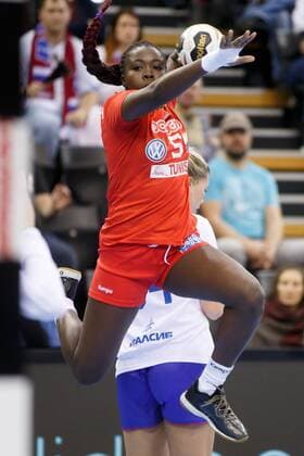 Oldenburg Niedersachsen DEU 02 12 2017 Aya Ben Abdallah Tunisia Club Club Africain TUN Handball Womens World Cup Germany 2017 Preliminary Group C Russia vs Tunesia Womens Handball World Cup Germany