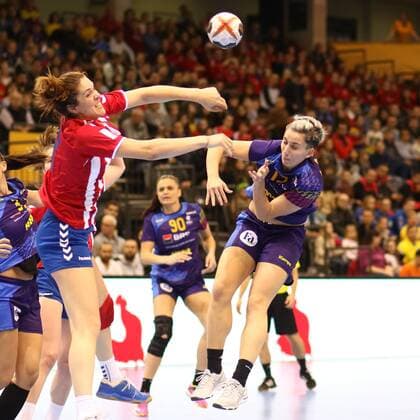 Goal of Cristina Laslo Romania Romania vs Paraguay Handball Women World Cup 02 12 2017 Trier Copyright: xWeissx Eibner-Pressefotox EP_rws