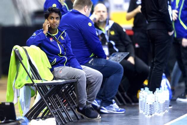171202 Swedens Loui Sand on the bench before the match between Sweden and Poland during the World Cups World Cup on December 2, 2017 in Bietigheim Bissingen  Copyright: CARLxSANDIN BB171202CS004