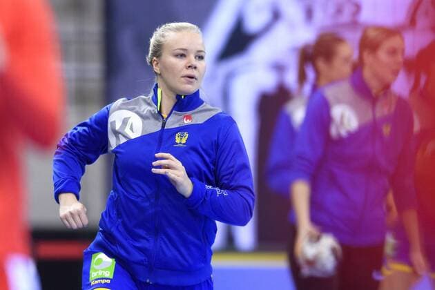 171202 Swedens Emma Fernis before the match between Sweden and Poland during the World Cups World Cup on December 2, 2017 in Bietigheim Bissingen  Copyright: CARLxSANDIN BB171202CS007