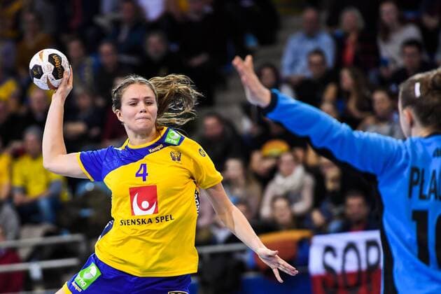 171202 Swedens Olivia Mellegard in the match between Sweden and Poland during the World Cups World Cup on December 2, 2017 in Bietigheim Bissingen  Copyright: CARLxSANDIN BB171202CS019