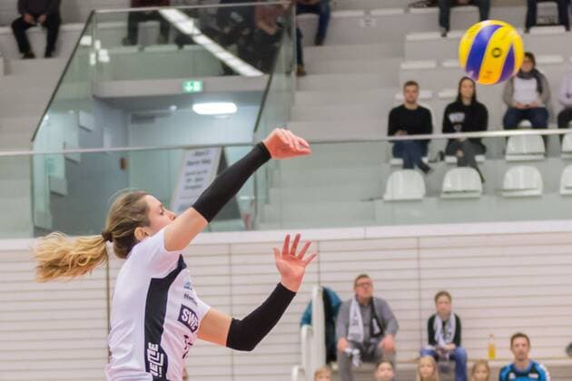 Friederike Brabetz Black White Erfurt 5 indicating Volleyball 1 Bundesliga Women Black White Erfurt Ladies in Black Aachen xprx