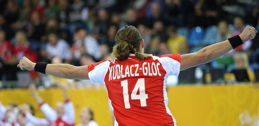 02 12 2017 Germany Bietigheim Handball Womens World Cup International Match Sweden vs Poland Cheers Karolina Kudlacz Gloc POL
