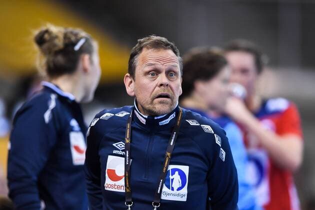 171202 Norways federation Thorir Hergeirsson in the match between Norway and Hungary during the World Cups World Cup on December 2, 2017 in Bietigheim Bissingen  Copyright: CARLxSANDIN BB171202CS081