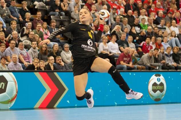 Jovanka Radicevic Montenegro 4 at throw throws the ball Handball Women World Cup Denmark Montenegro xobx