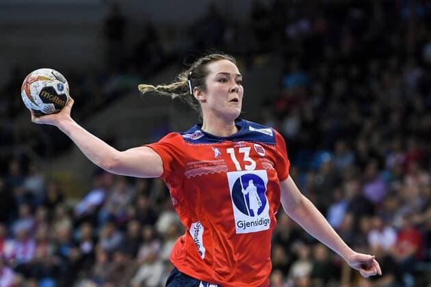 171202 Norways Kari Brattset in the match between Norway and Hungary during the World Cups World Cup on December 2, 2017 in Bietigheim Bissingen  Copyright: CARLxSANDIN BB171202CS100