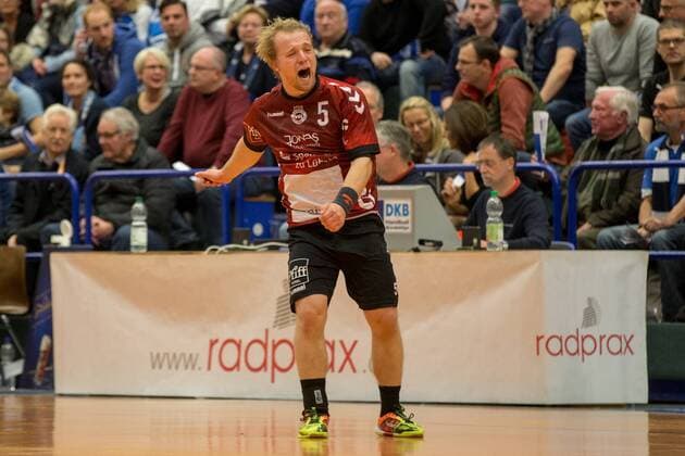Torjubel by Julian Lauenroth 5 VfL Lübeck Schwartau Bergischer HC vs VfL Lübeck Schwartau Handball 2 Bundesliga 02 12 17 Solingen NRW Germany Klingenhalle Copyright: xcdnx
