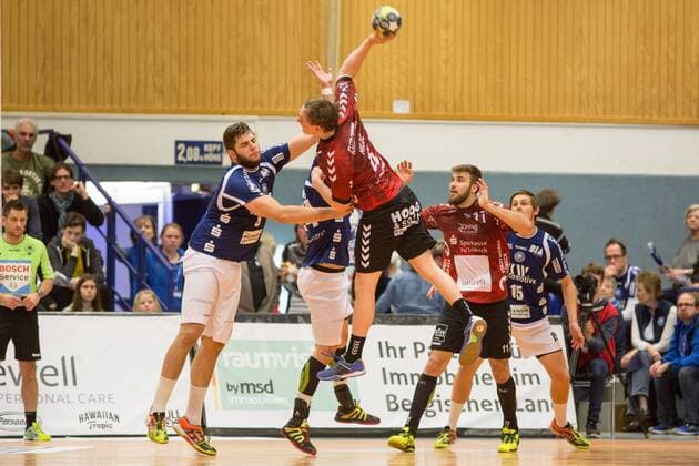 Oliver Milde 4 VfL Lübeck Schwartau scored against Leos Petrovsky 6 Bergischer HC and Linus Arnesson 24 Bergischer HC Bergischer HC vs VfL Lübeck Schwartau Handball 2 Bundesliga 02 12 17 Solingen NRW Germany Klingenhalle Copyright: xcdnx