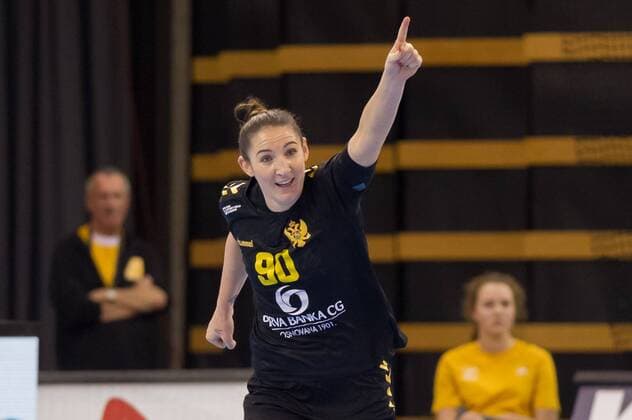 Milena Raicevic Montenegro 90 with goal jubilation Cheering for joy goal celebration Handball Women World Cup Denmark Montenegro xobx