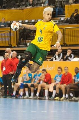 GER IHF World Cup 2017 Tunisia TUN vs Brazil BRA 03 12 2017 EWE Arena Oldenburg Germany 23 IHF World Championship 2017 Women first round Group C Tunisia vs Brazil in the picture Samira ROCHA Brazil 4 Nordphotox xRojahn nph00300