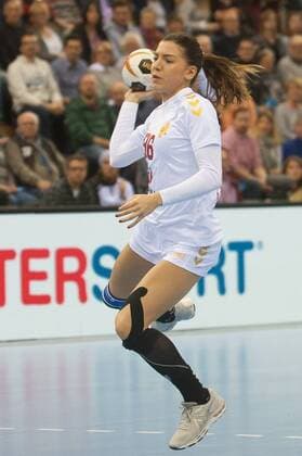 GER IHF World Cup 2017 Montenegro MNE vs Russia RUS 03 12 2017 EWE Arena Oldenburg Germany 23 IHF World Championship 2017 Women first round Group C Montenegro vs Russia in picture Itana GRBIC MNE 96 Nordphotox xRojahn nph00300