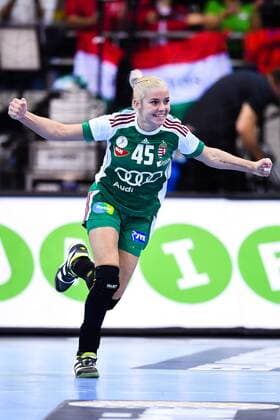 171203 Hungarys Noemi Hafra commends during the match between Hungary and Sweden during the World Cups World Cup on December 3, 2017 in Bietigheim Bissingen  Copyright: CARLxSANDIN BB171203CS051