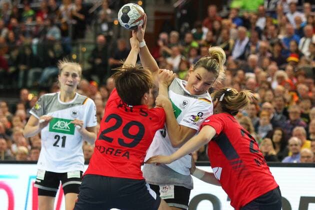 Germany vs Korea South Korea 03 12 2017 23rd IHF Women s Handball World Championship Germany 2017 Preliminary Round Group D Germany vs Korea Arena Leipzig Handball World Cup Womens Group Preliminary Group D Germany vs South Korea Angie Geschke 26 GER xjkx
