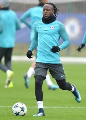 Chelsea Training Session Victor Moses during the Chelsea Training Session at their Training Ground in Cobham, UK. Content Not Available For UK Newspapers Copyright: xSimonxDaelx FIL-11048-0024