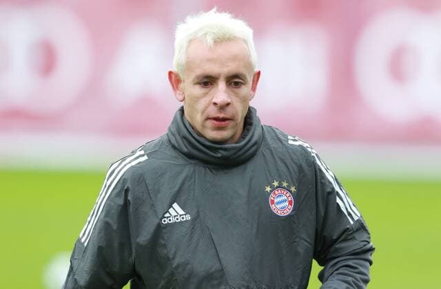 Rafinha pessimistic football FC Bayern Munich 04 12 2017 Training before the CL game against Paris Saint Germain