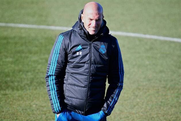 Real Madrid Training Real Madrid manager Zinedine Zidane during training at Ciudad Deportiva de Majadahonda, Madrid Content Not Available For UK Newspapers Copyright: xKristianxKanex FIL-11057-0002
