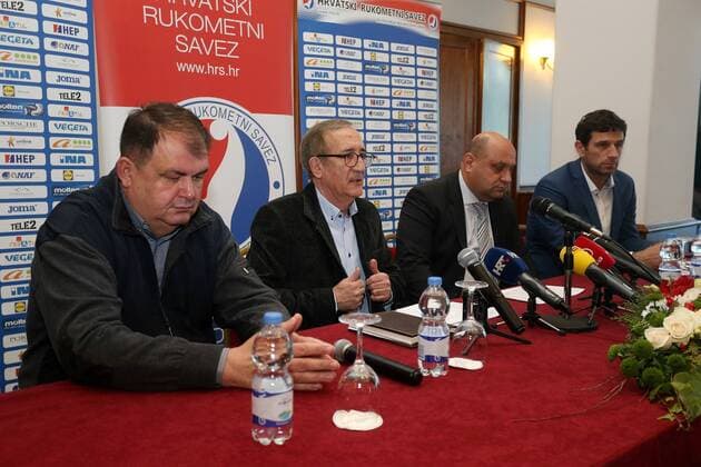 Croatian Handball Association - press conference PK Pressekonferenz 05.12.2017., Zagreb, Croatia - Press conference of Croatian Handball Association . Croatian national coach Lino Cervar announce list of players for upcoming European Championships  DaliborxUrukalovic PIXSELL